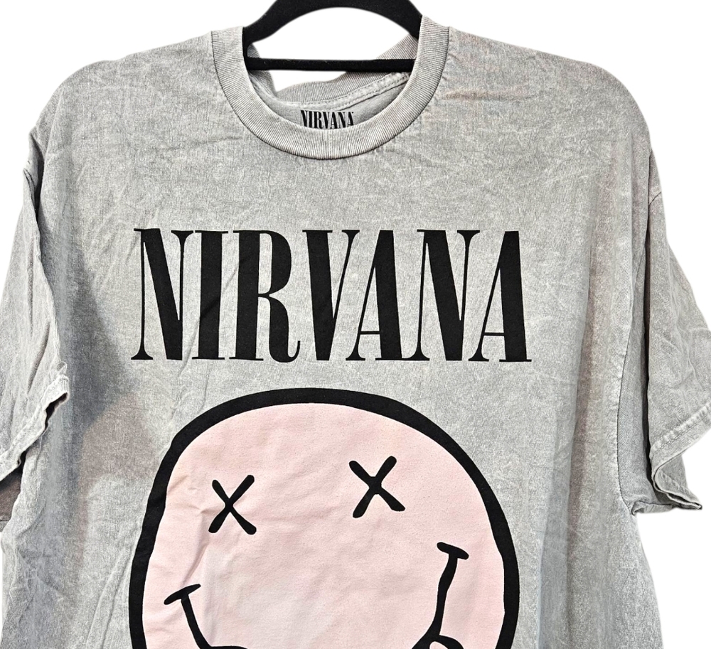 NWOT Nirvana Nevermind Tour Dead Eye Smiley Unisex T-Shirt Size 1X - Picture 3 of 5